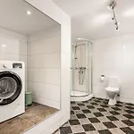 Apartament Bright & Stylish In Center