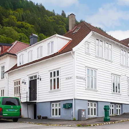 Bright & Stylish In Center * Bergen