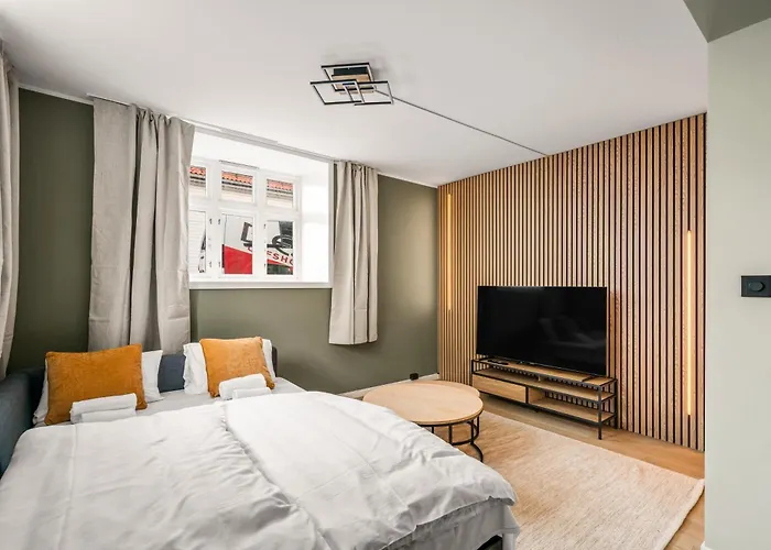 Bright & Stylish In Center * ברגן